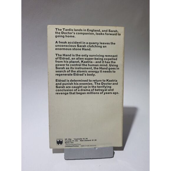 DOCTOR WHO and the HAND OF FEAR UK vintage paperback book Target near mint 1983 - Picture 2 of 2